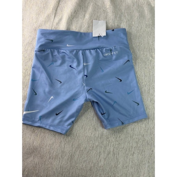 Girls blue Nike biker shorts size 6t - Picture 2 of 4